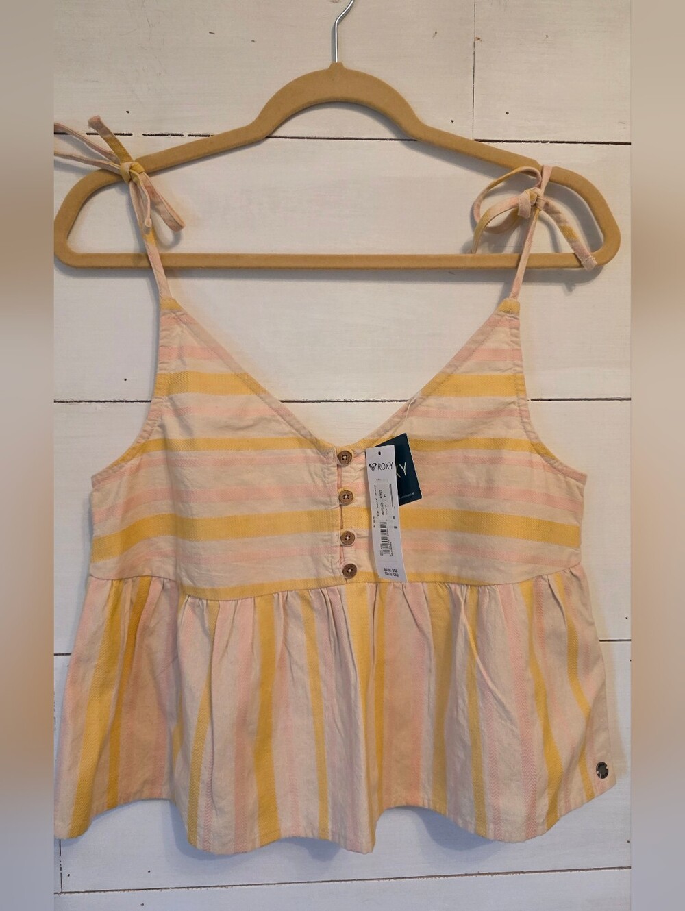 NWT ROXY Flowy Tank